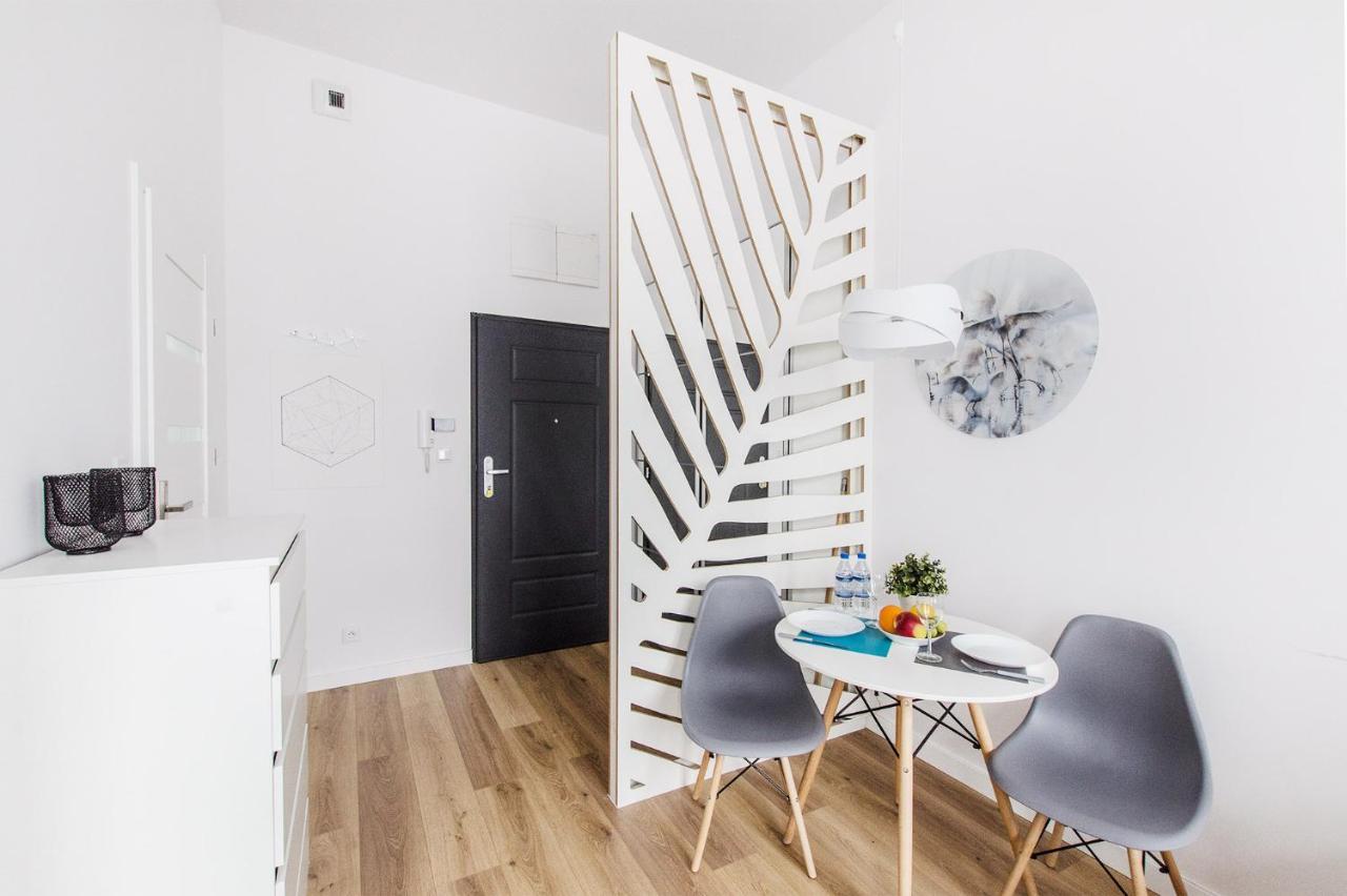 Apartments- Self Check-in 24h, Wifi * Breslau