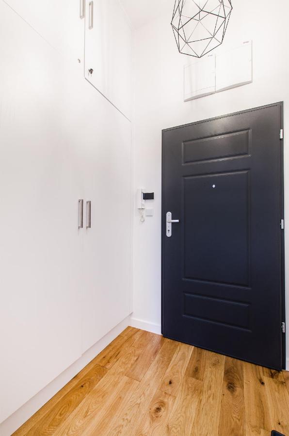 Apartments- Self Check-in 24h, Wifi Breslau